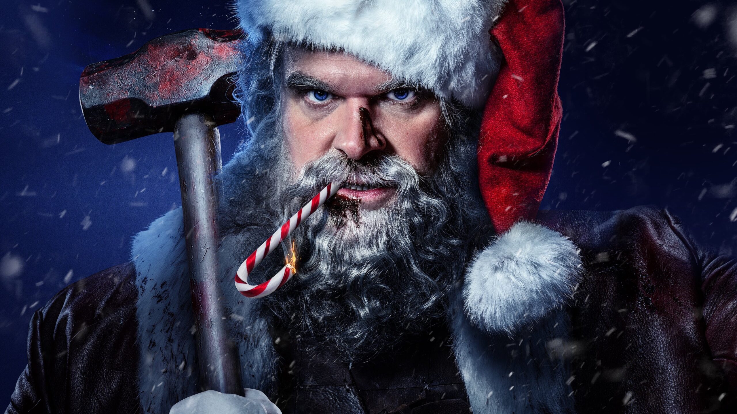 Papai Noel (David Harbour) do filme "Noite Infeliz"